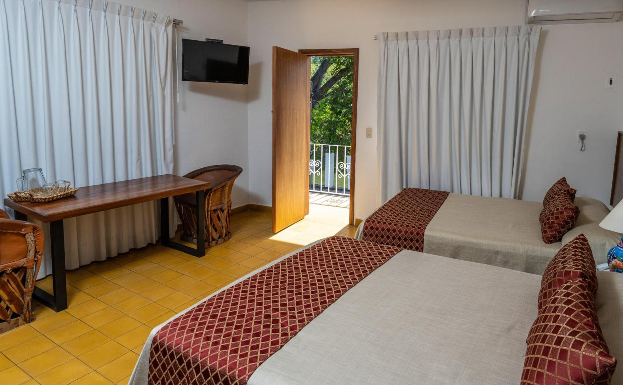 Hotel Encino Malecon Centro Puerto Vallarta Bilik gambar