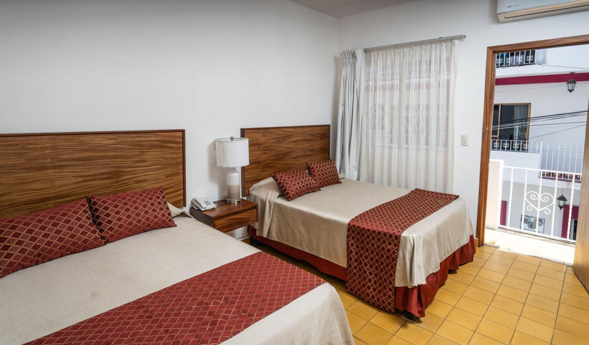 Hotel Encino Malecon Centro Puerto Vallarta Bilik gambar