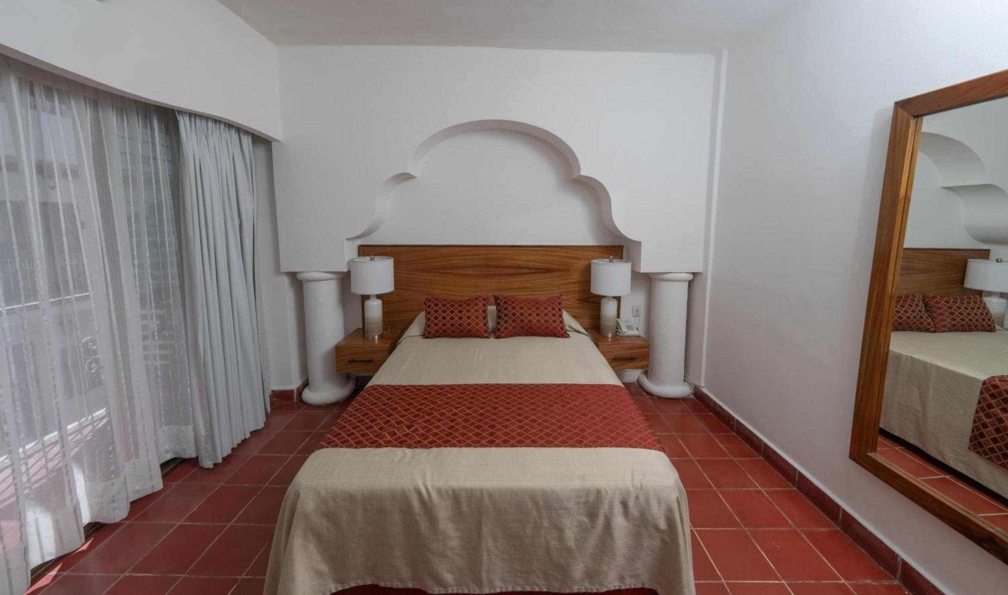 Hotel Encino Malecon Centro Puerto Vallarta Bilik gambar