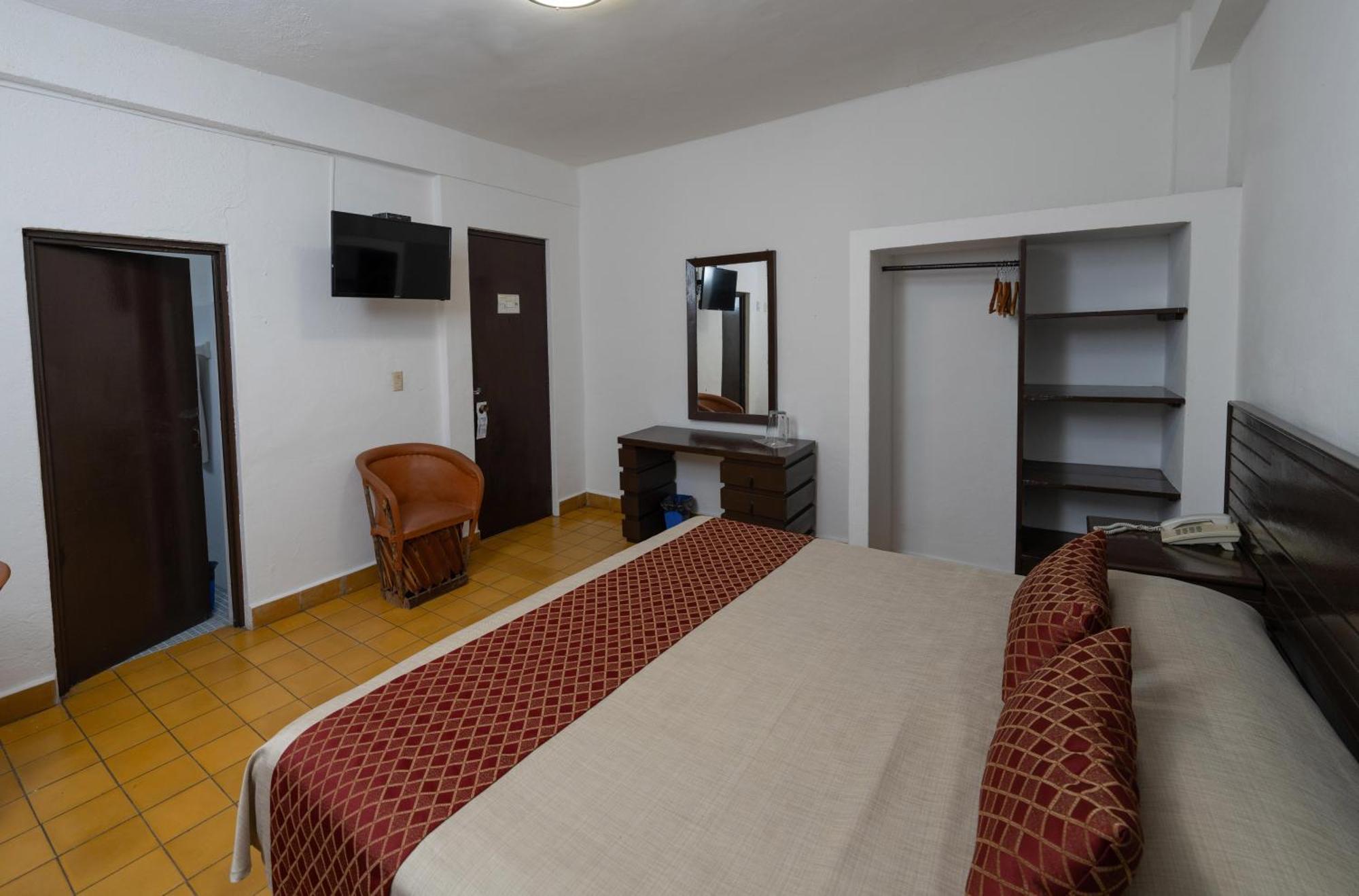 Hotel Encino Malecon Centro Puerto Vallarta Bilik gambar
