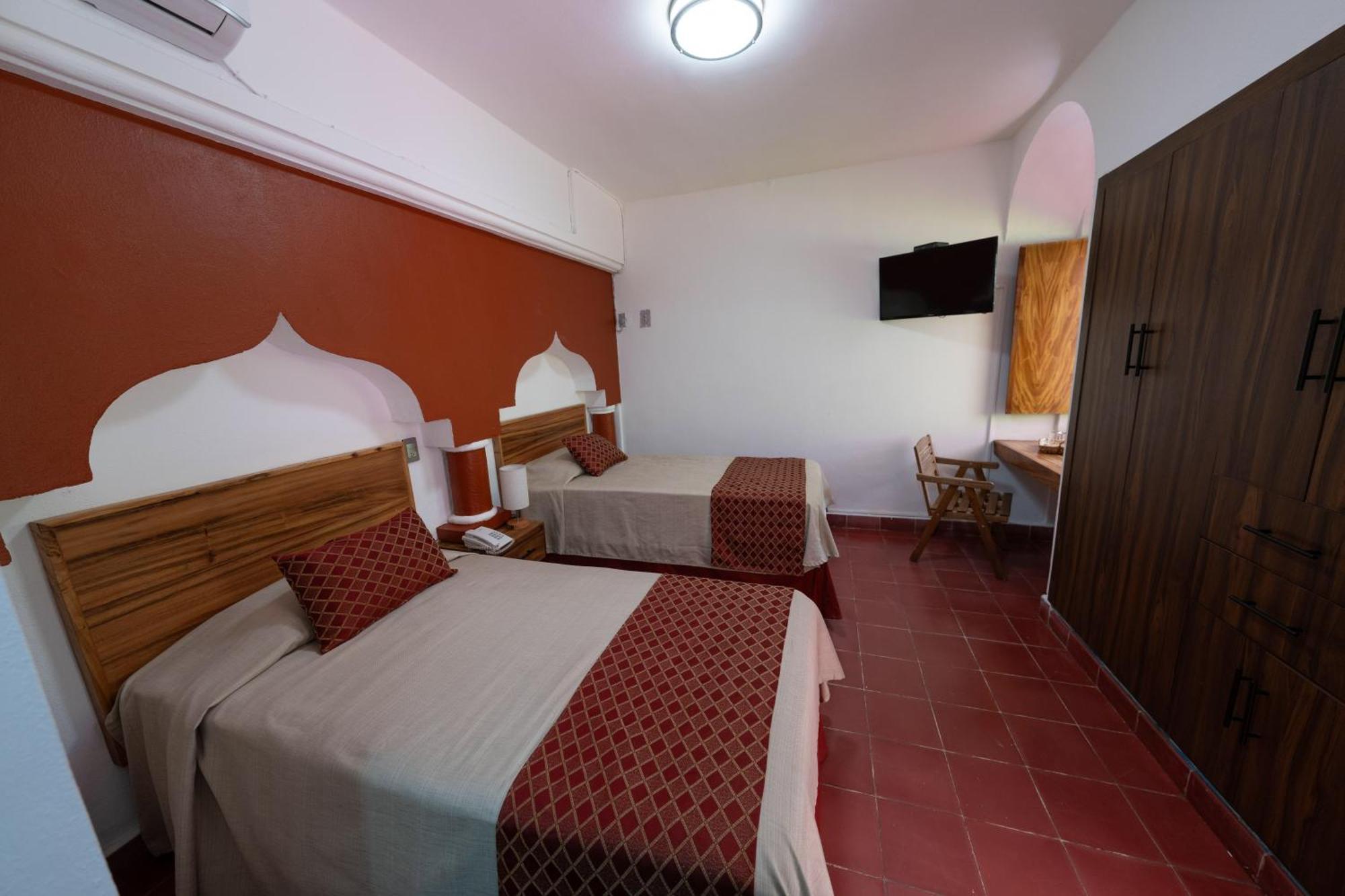 Hotel Encino Malecon Centro Puerto Vallarta Bilik gambar