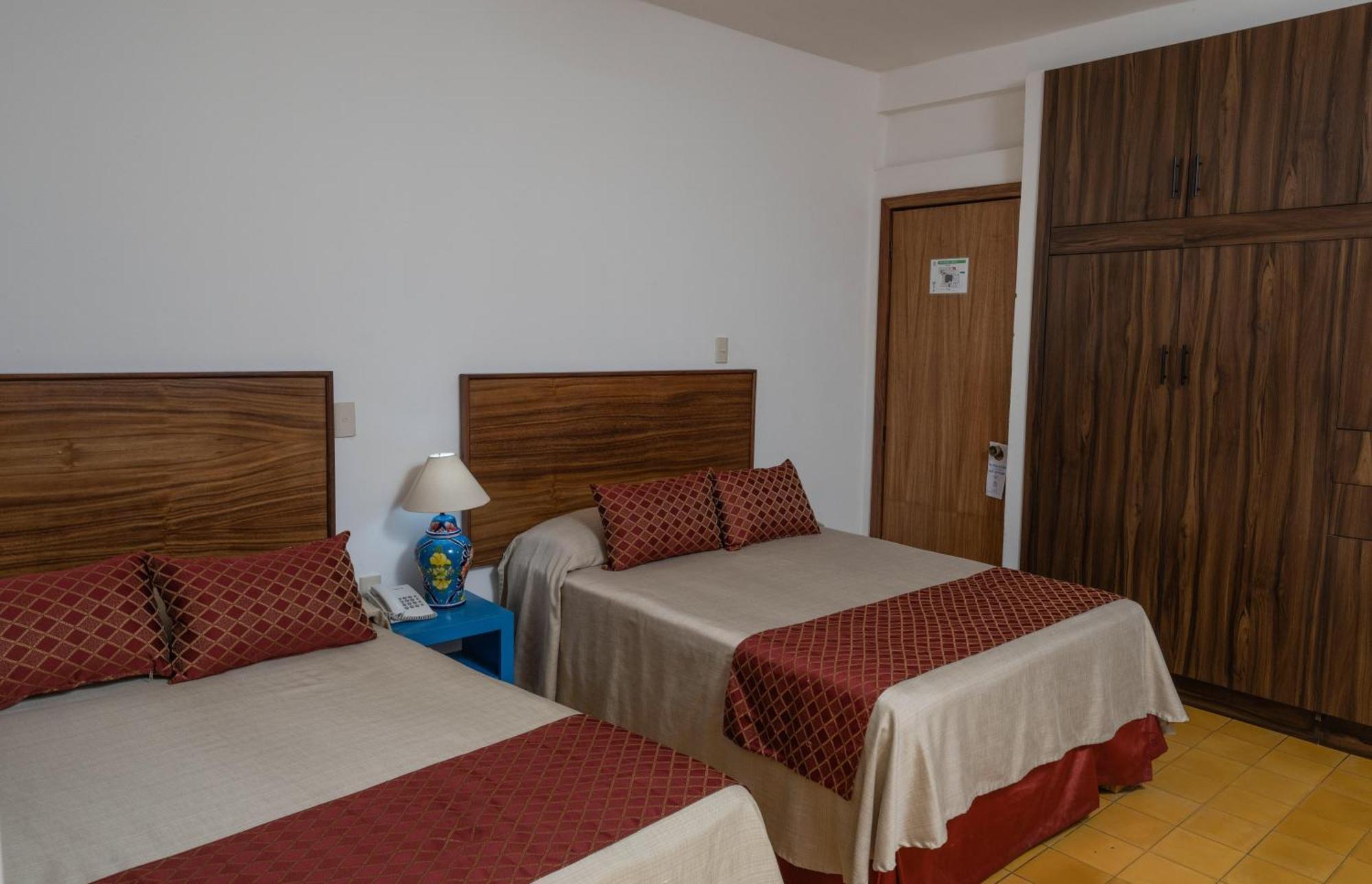 Hotel Encino Malecon Centro Puerto Vallarta Bilik gambar